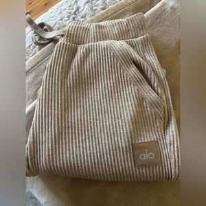 ALO Yoga Beige Ribbed Joggers